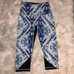 NWT VSX High-rise tie dye crop Capri XS